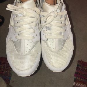 Boys Huarache sneakers